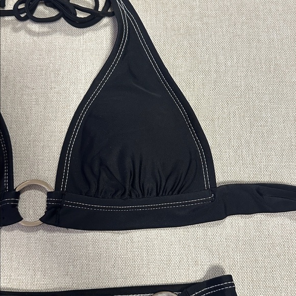 Isaac Mizrahi Black Bikini with Ring Detail Set Size S - Picture 5 of 9